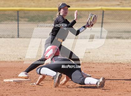 Thumbnail 1 in Lowry vs Lincoln County (Sherm Bennett Memorial Tournament) photogallery.