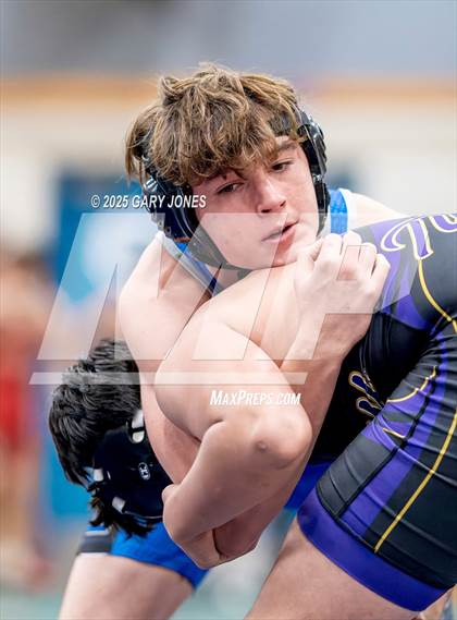 Thumbnail 2 in Rocklin vs Tokay (Rocklin dual tournament) photogallery.