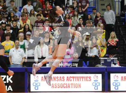 Thumbnail 3 in Benton vs. Valley View (AAA 5A State Final) photogallery.