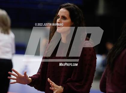 Thumbnail 2 in Benton vs. Valley View (AAA 5A State Final) photogallery.