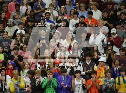 Thumbnail 2 in Benton vs. Valley View (AAA 5A State Final) photogallery.