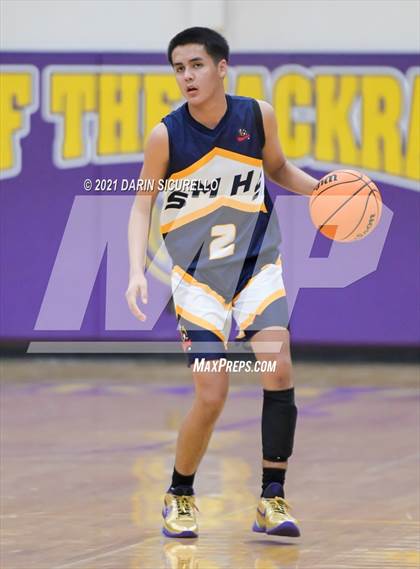 Thumbnail 1 in Campo Verde vs. Shadow Mountain (Fear the Hop Tournament) photogallery.