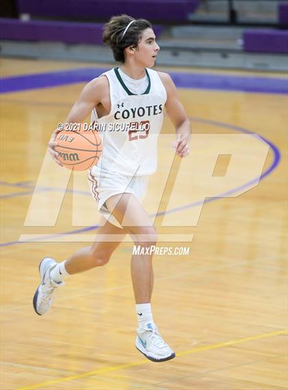 Thumbnail 3 in Campo Verde vs. Shadow Mountain (Fear the Hop Tournament) photogallery.