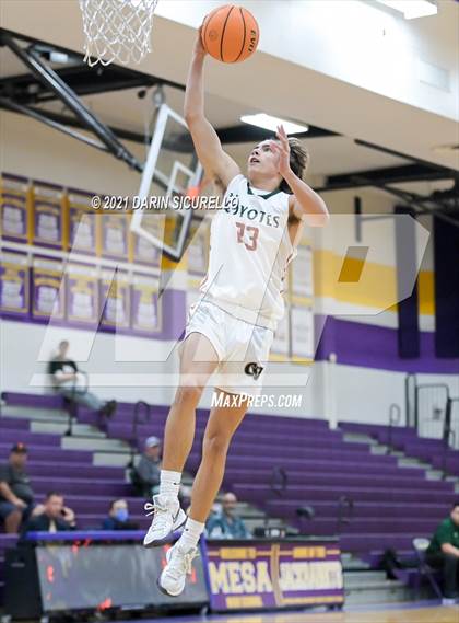Thumbnail 2 in Campo Verde vs. Shadow Mountain (Fear the Hop Tournament) photogallery.