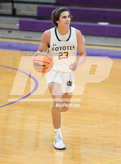 Thumbnail 2 in Campo Verde vs. Shadow Mountain (Fear the Hop Tournament) photogallery.