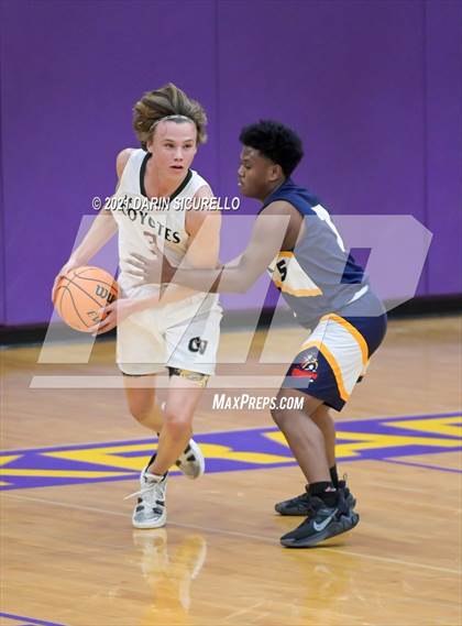 Thumbnail 2 in Campo Verde vs. Shadow Mountain (Fear the Hop Tournament) photogallery.