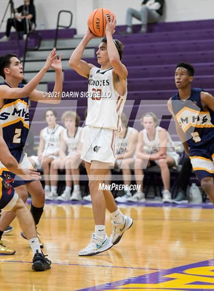 Thumbnail 3 in Campo Verde vs. Shadow Mountain (Fear the Hop Tournament) photogallery.