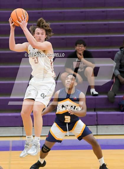 Thumbnail 2 in Campo Verde vs. Shadow Mountain (Fear the Hop Tournament) photogallery.