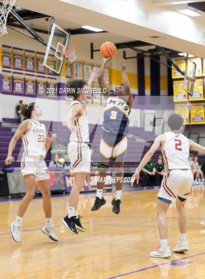 Thumbnail 2 in Campo Verde vs. Shadow Mountain (Fear the Hop Tournament) photogallery.