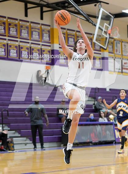 Thumbnail 1 in Campo Verde vs. Shadow Mountain (Fear the Hop Tournament) photogallery.