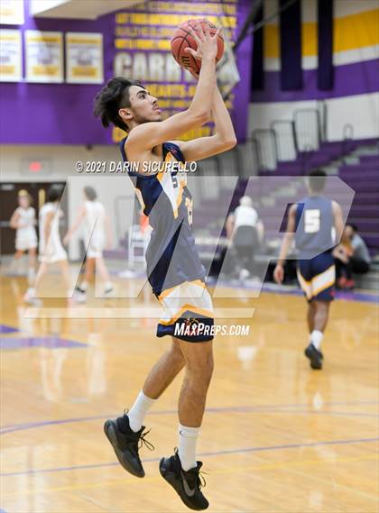 Thumbnail 2 in Campo Verde vs. Shadow Mountain (Fear the Hop Tournament) photogallery.