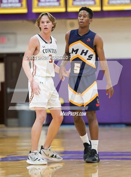 Thumbnail 3 in Campo Verde vs. Shadow Mountain (Fear the Hop Tournament) photogallery.