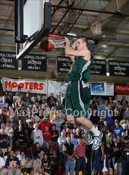 Thumbnail 1 in Slam Dunk Contest (City of Palms Classic) photogallery.