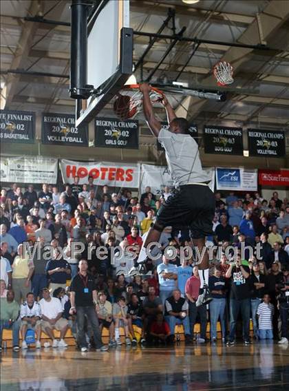 Thumbnail 1 in Slam Dunk Contest (City of Palms Classic) photogallery.