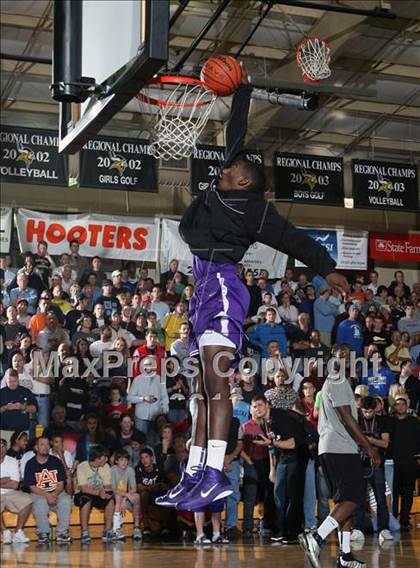 Thumbnail 2 in Slam Dunk Contest (City of Palms Classic) photogallery.