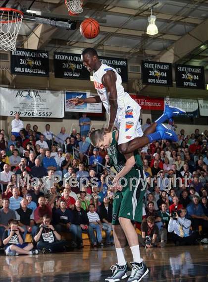 Thumbnail 1 in Slam Dunk Contest (City of Palms Classic) photogallery.