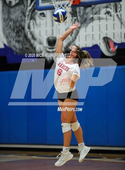 Thumbnail 2 in Marcus @ Plano West photogallery.