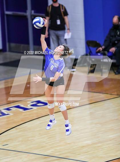 Thumbnail 3 in Marcus @ Plano West photogallery.