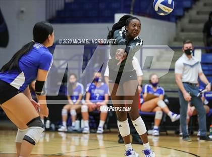 Thumbnail 3 in Marcus @ Plano West photogallery.