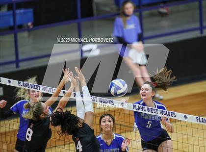 Thumbnail 3 in Marcus @ Plano West photogallery.