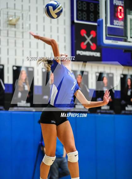Thumbnail 3 in Marcus @ Plano West photogallery.