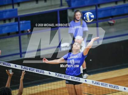 Thumbnail 3 in Marcus @ Plano West photogallery.