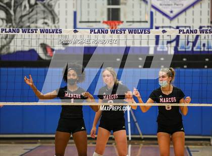 Thumbnail 1 in Marcus @ Plano West photogallery.