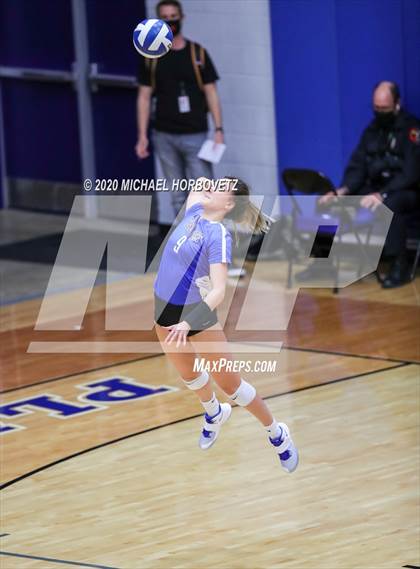 Thumbnail 2 in Marcus @ Plano West photogallery.