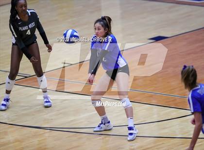 Thumbnail 3 in Marcus @ Plano West photogallery.