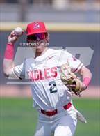 Photo from the gallery "Heritage vs. Lake Oswego (Coach Bob Invitational)"