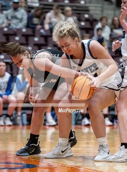 Thumbnail 3 in Beaver vs. Draper APA (UHSAA 2A Tournament) photogallery.