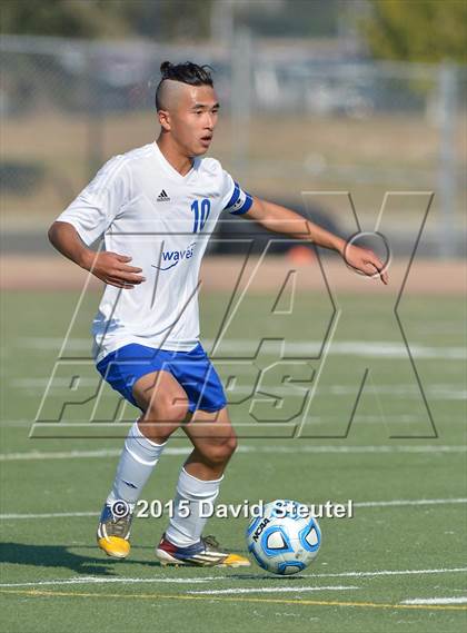 Thumbnail 3 in Sacramento Country Day vs. Sacramento Waldorf (CIF SJS D7 Final) photogallery.