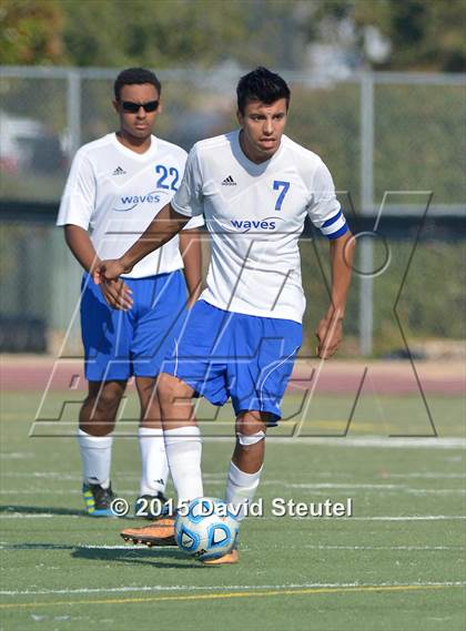 Thumbnail 2 in Sacramento Country Day vs. Sacramento Waldorf (CIF SJS D7 Final) photogallery.
