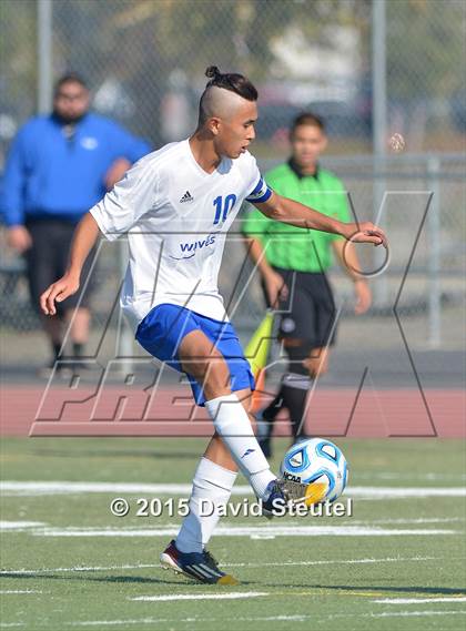 Thumbnail 3 in Sacramento Country Day vs. Sacramento Waldorf (CIF SJS D7 Final) photogallery.