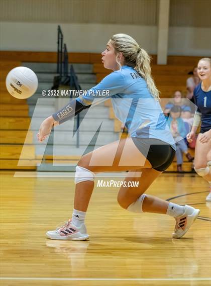 Thumbnail 3 in Greenfield @ Fayetteville Academy photogallery.