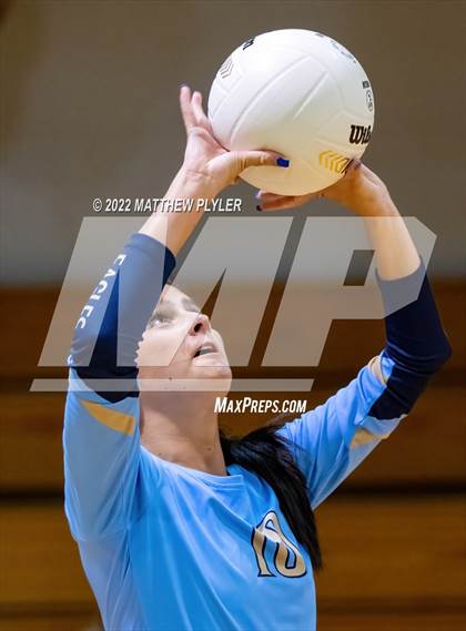 Thumbnail 2 in Greenfield @ Fayetteville Academy photogallery.