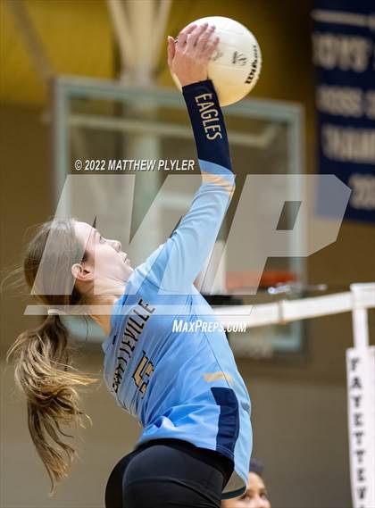 Thumbnail 3 in Greenfield @ Fayetteville Academy photogallery.