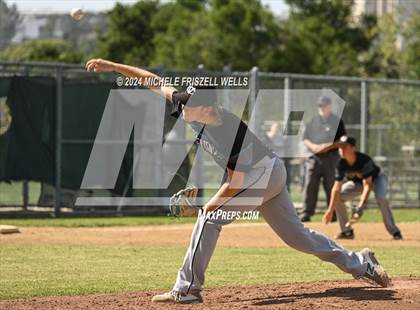 Thumbnail 2 in University City vs Valley Center(CIF SDS Division 4 Semifinal) photogallery.