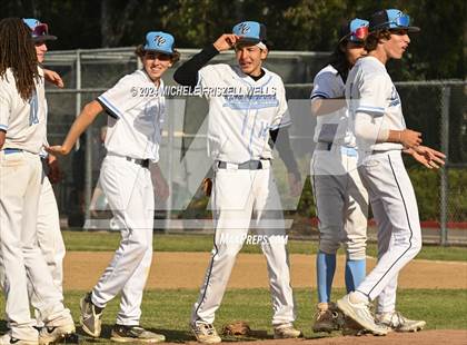 Thumbnail 3 in University City vs Valley Center(CIF SDS Division 4 Semifinal) photogallery.