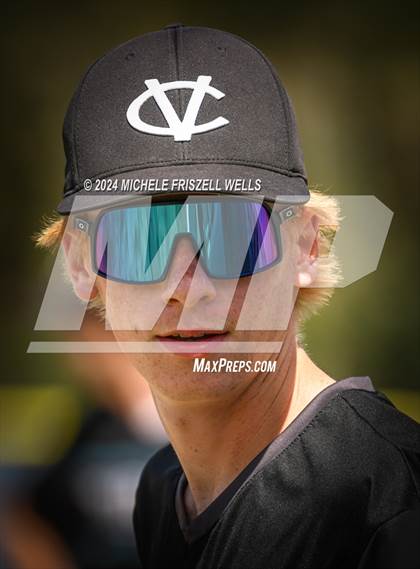 Thumbnail 2 in University City vs Valley Center(CIF SDS Division 4 Semifinal) photogallery.