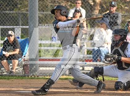 Thumbnail 2 in University City vs Valley Center(CIF SDS Division 4 Semifinal) photogallery.