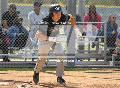 Thumbnail 3 in University City vs Valley Center(CIF SDS Division 4 Semifinal) photogallery.