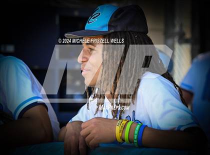 Thumbnail 3 in University City vs Valley Center(CIF SDS Division 4 Semifinal) photogallery.