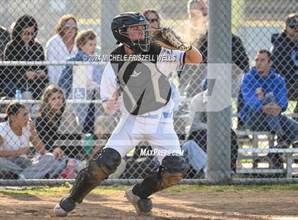 Thumbnail 1 in University City vs Valley Center(CIF SDS Division 4 Semifinal) photogallery.