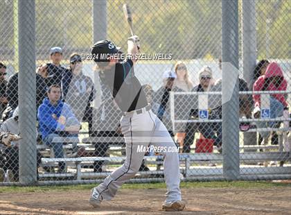 Thumbnail 1 in University City vs Valley Center(CIF SDS Division 4 Semifinal) photogallery.
