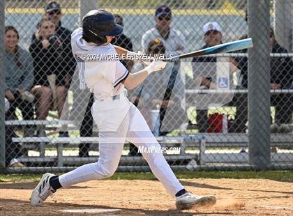 Thumbnail 3 in University City vs Valley Center(CIF SDS Division 4 Semifinal) photogallery.