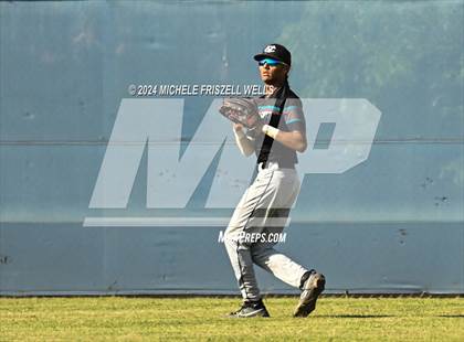 Thumbnail 3 in University City vs Valley Center(CIF SDS Division 4 Semifinal) photogallery.