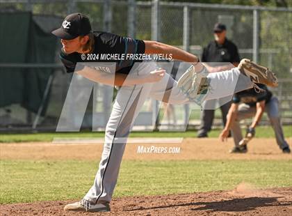 Thumbnail 3 in University City vs Valley Center(CIF SDS Division 4 Semifinal) photogallery.