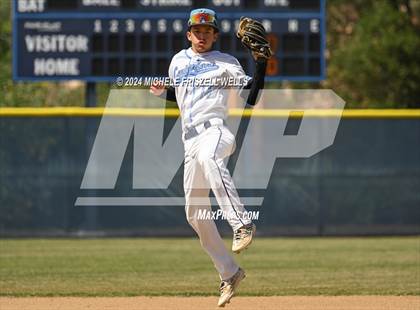 Thumbnail 1 in University City vs Valley Center(CIF SDS Division 4 Semifinal) photogallery.