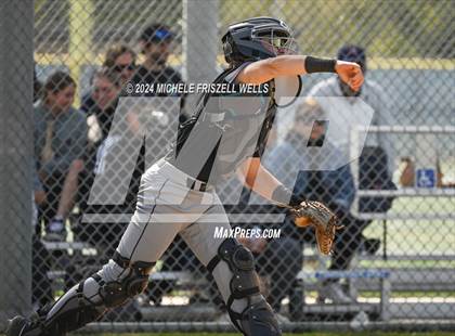 Thumbnail 1 in University City vs Valley Center(CIF SDS Division 4 Semifinal) photogallery.